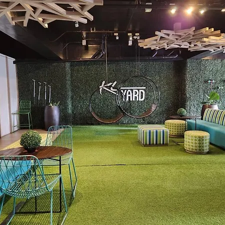 Cosy Kl Tower With Parkview Balcony, Pool, Gym, Sauna Near Greenbelt 100Mbps Manila Exterior photo