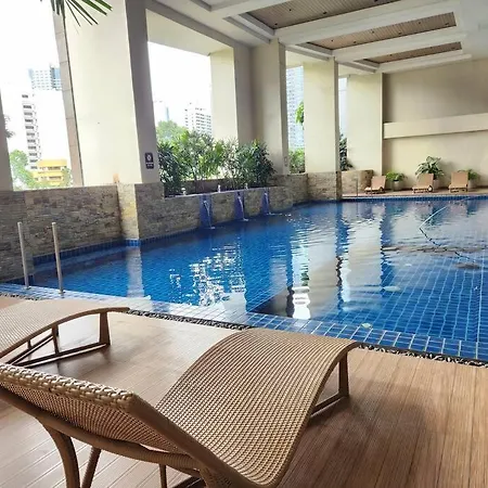 Cosy Kl Tower With Parkview Balcony, Pool, Gym, Sauna Near Greenbelt 100Mbps Manila Exterior photo